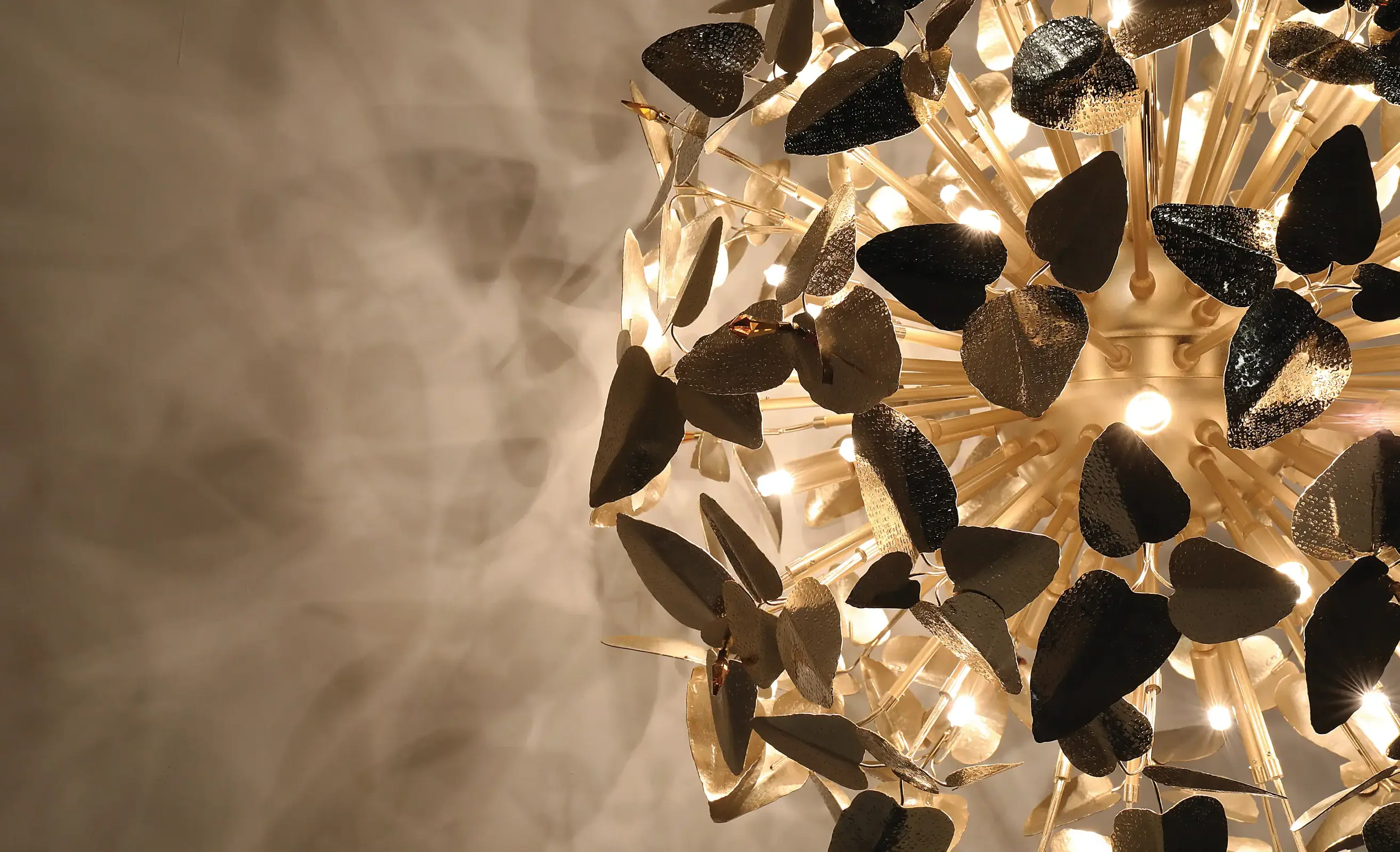 Royal Elegance Globe Suspension