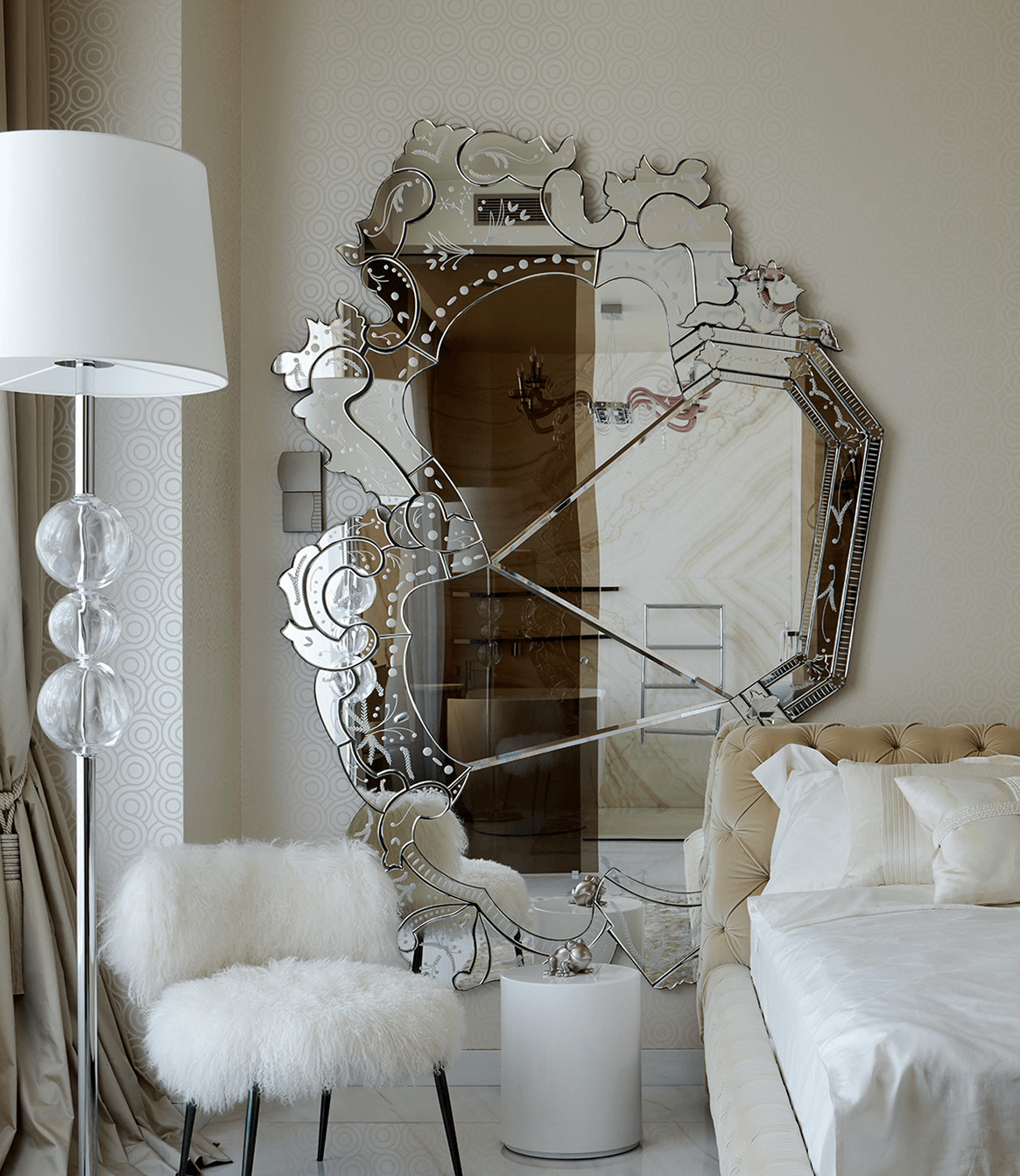 Venetian Grandeur Mirror