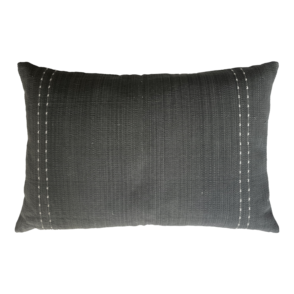 Naraya Noir 60 × 40 Cushion