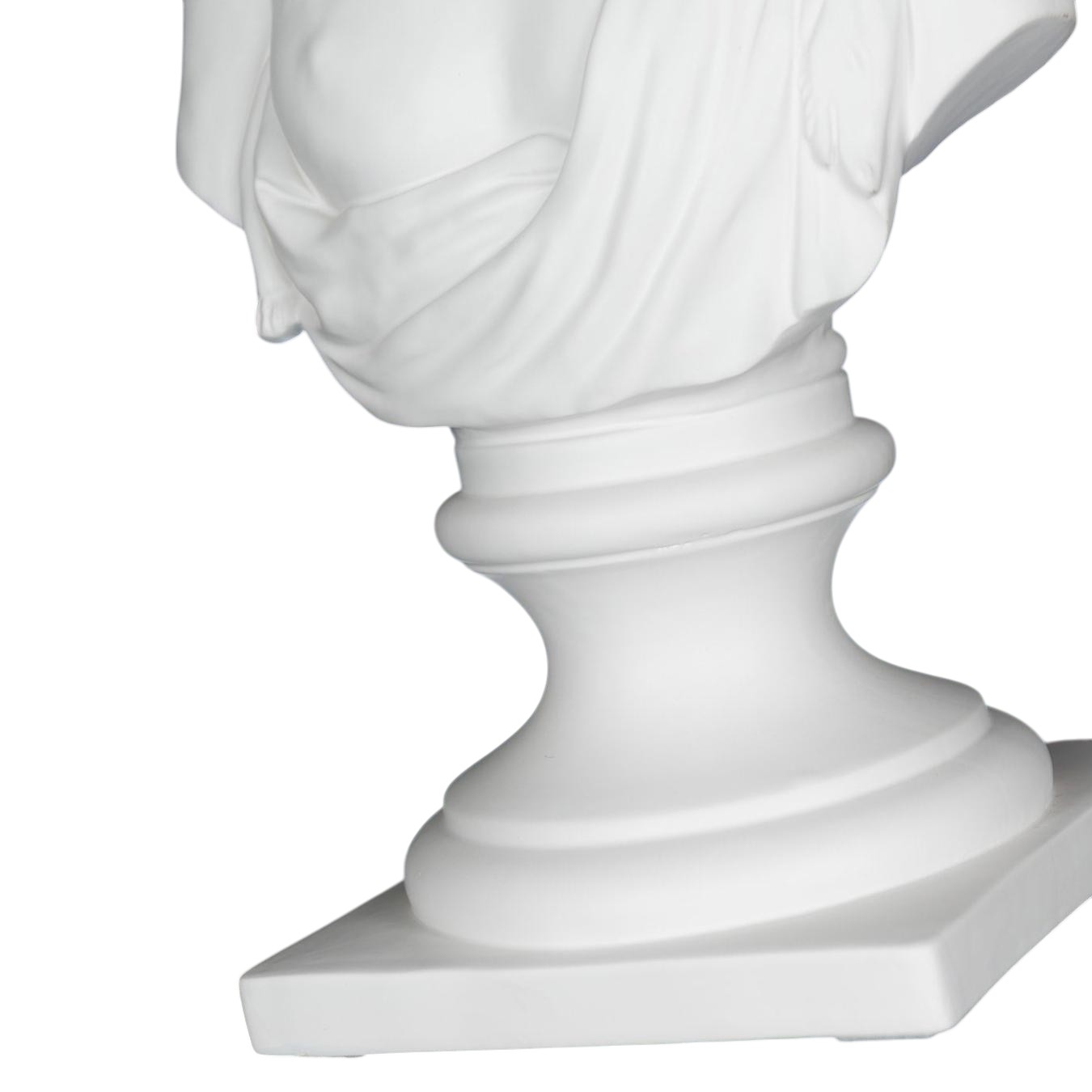 Argo White Sculpture