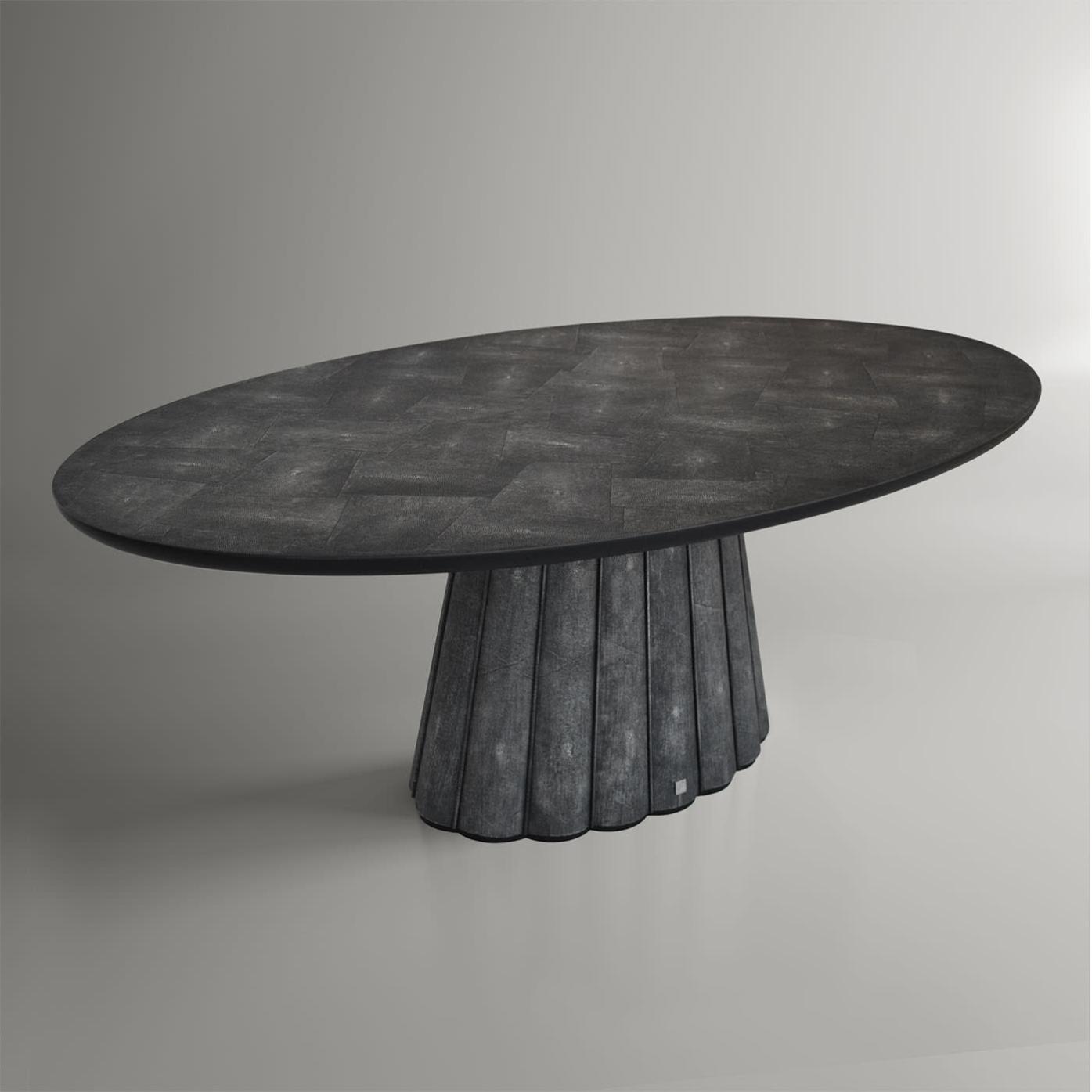 Eos Table