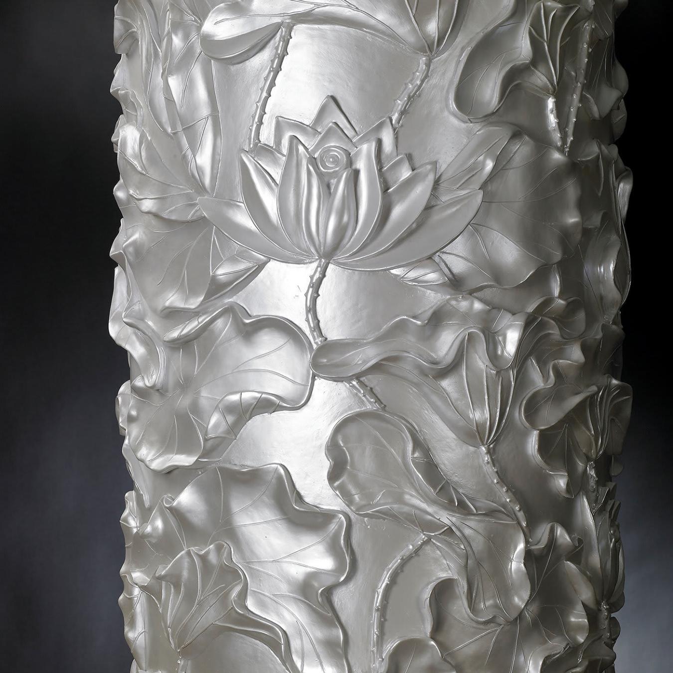 Lotus Obice Decorative Vase