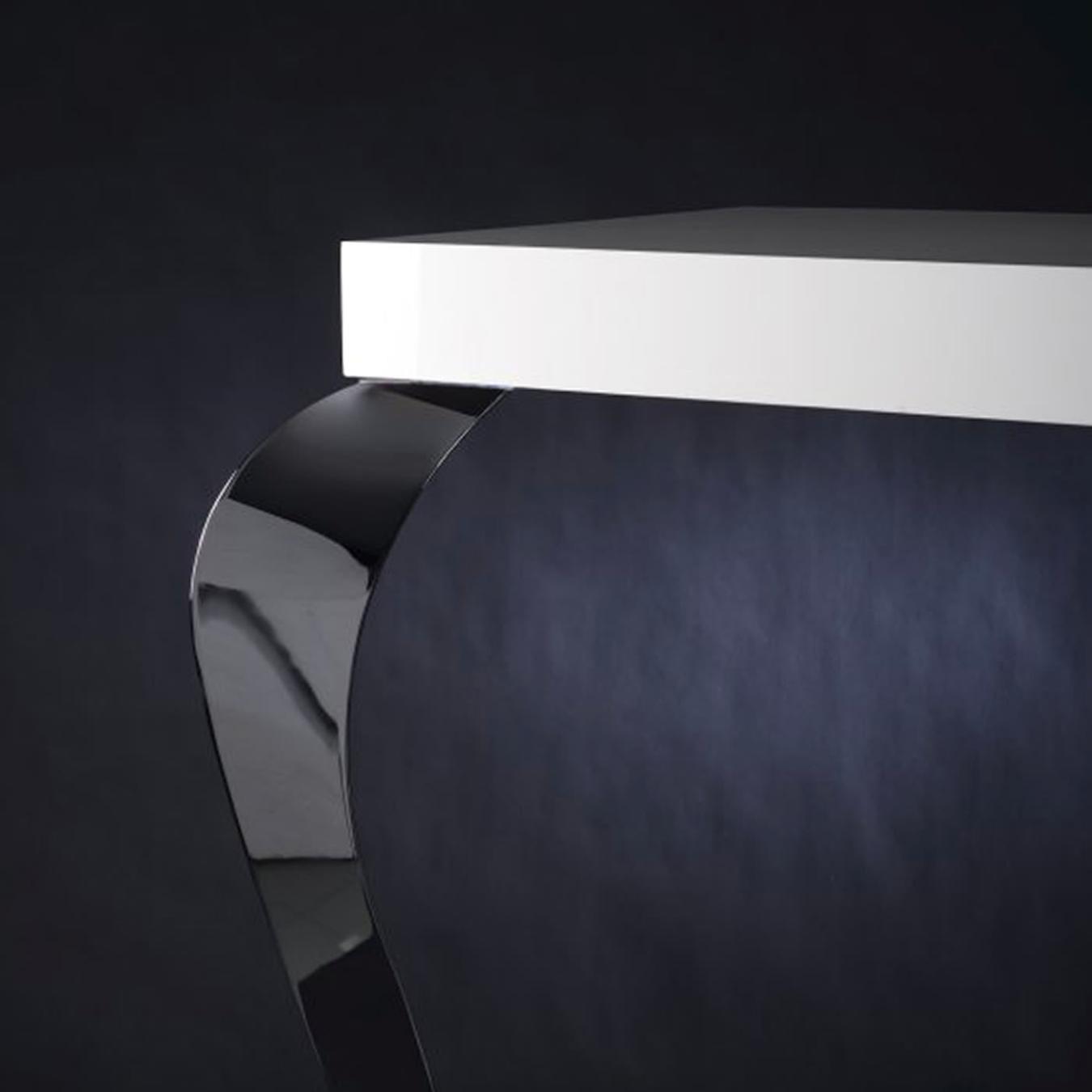 Luigi Console Table