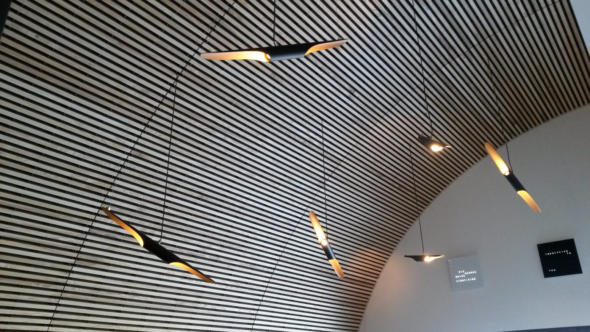 Resonance Suspension Lamp - 27