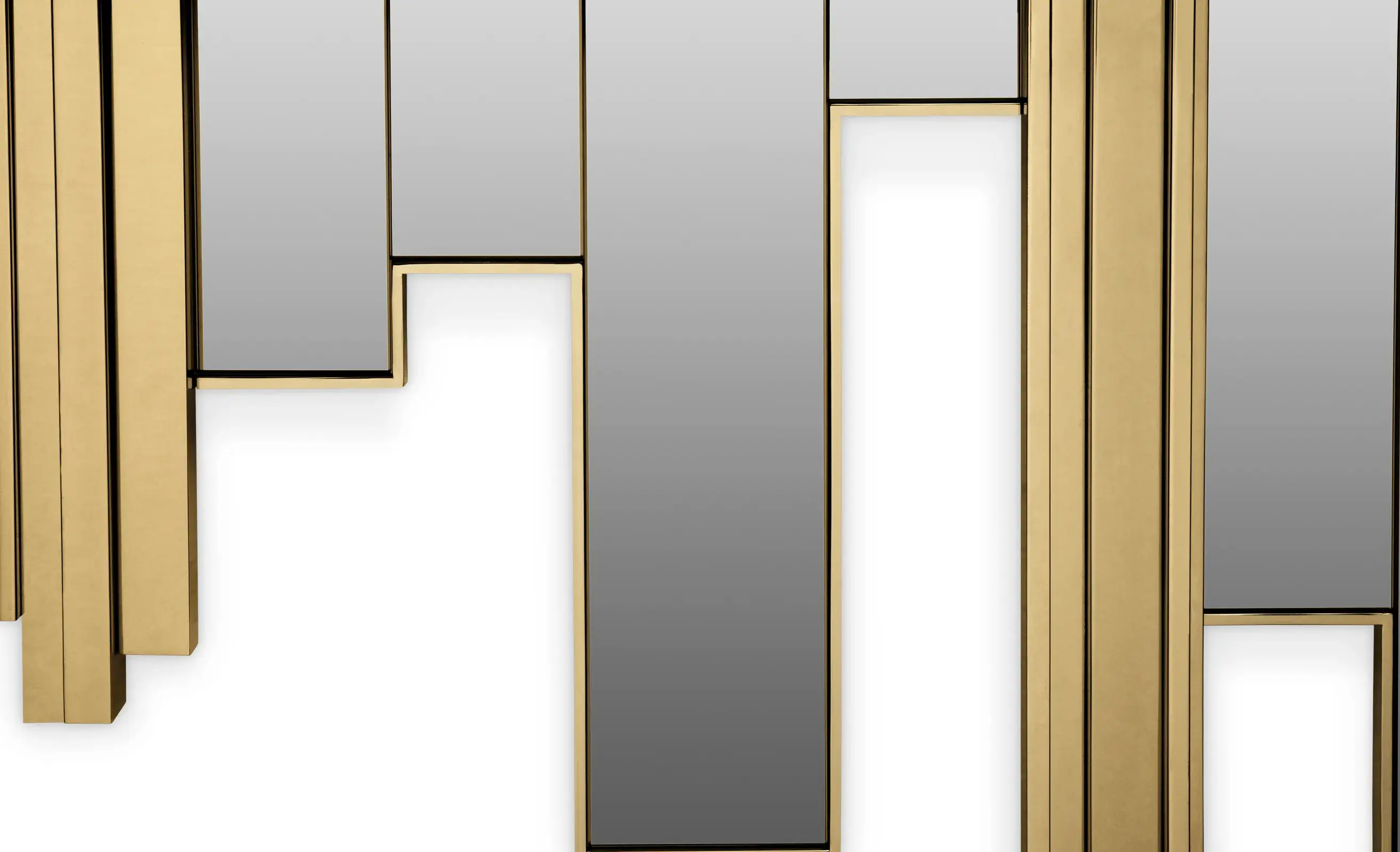Majestic Mirror
