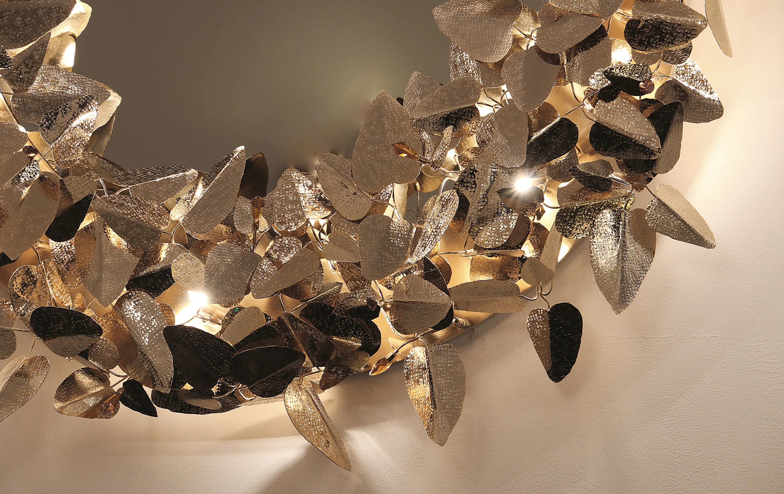 Kingly Wall Light Mirror