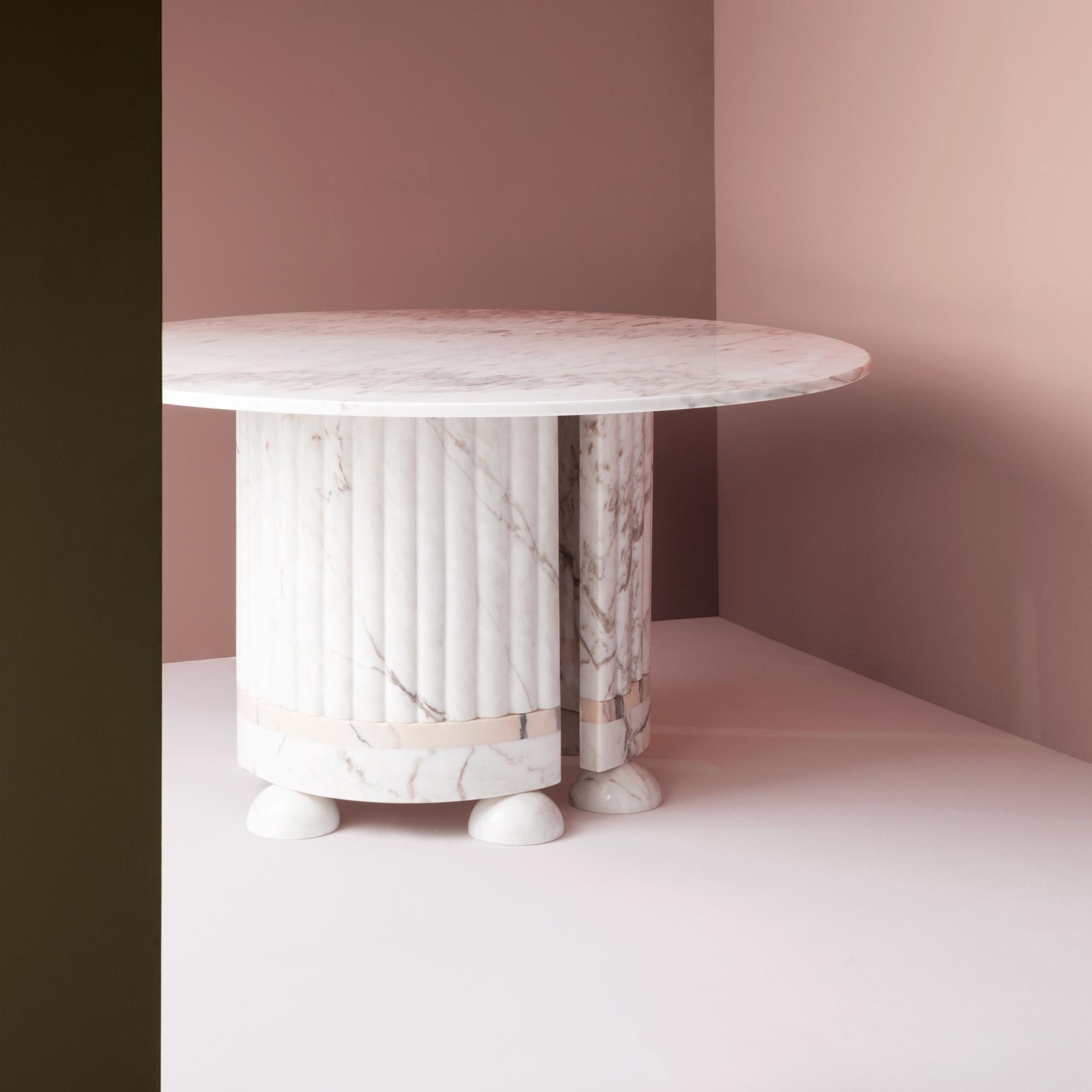 Memphis Table