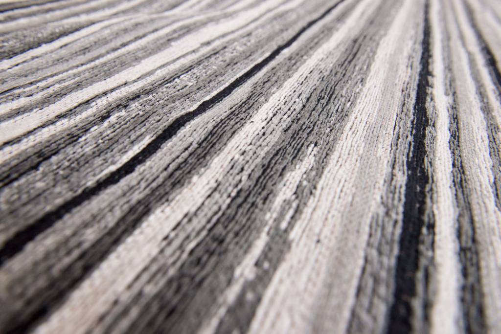 Grey Stripes Rug ☞ Size: 230 x 330 cm