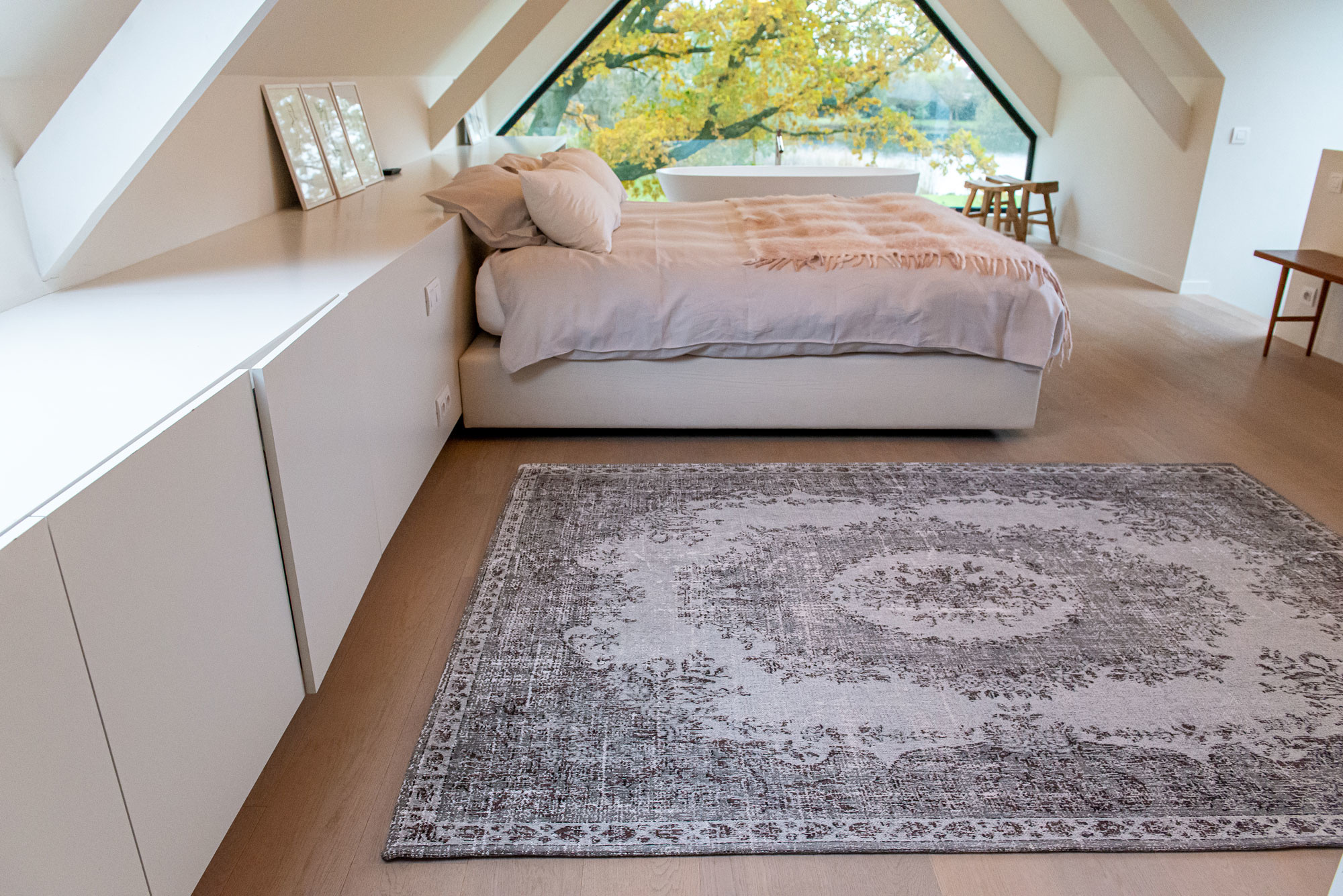 Contarini White 9107 Rug