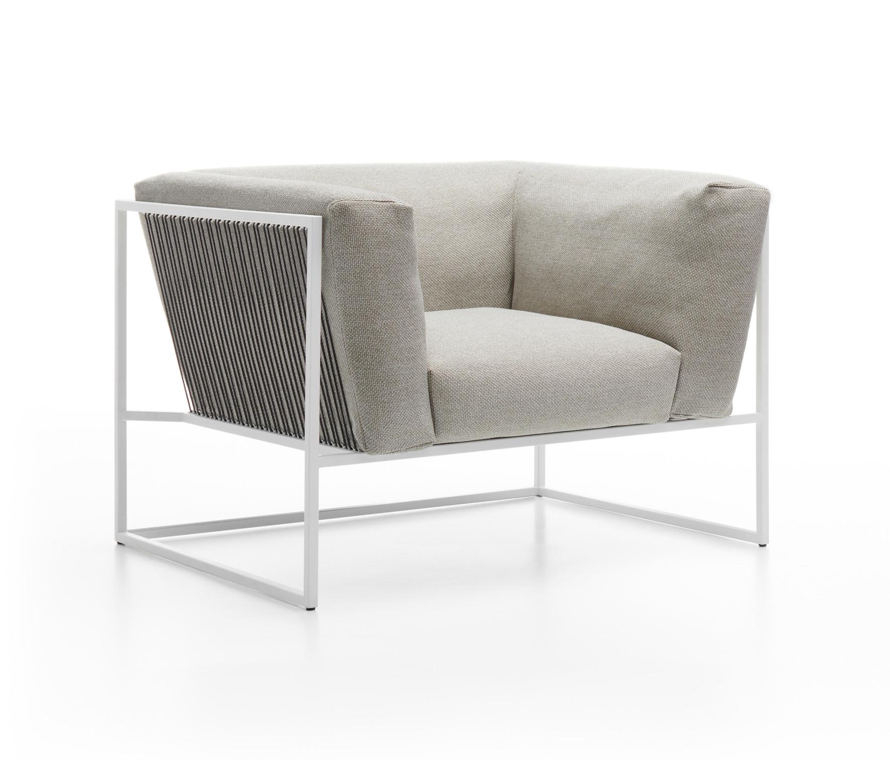 Arpa Outdoor Armchair ☞ Finishing: R550 Col.Ecrù