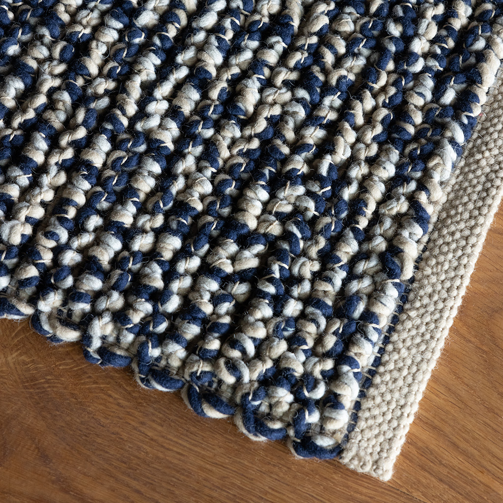 Nest Ink Rug | Size: 170 x 240 cm