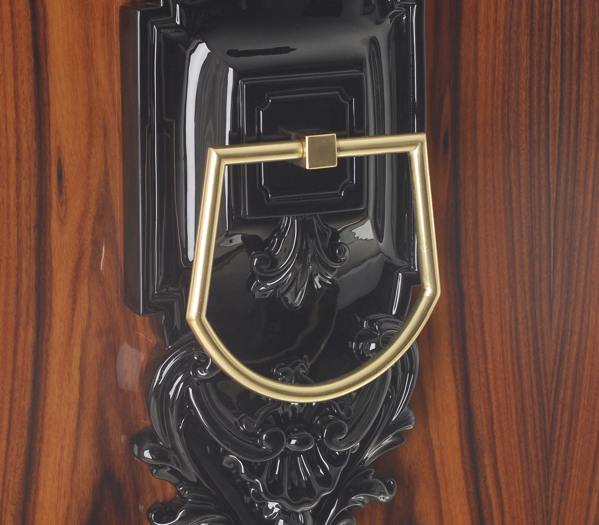 Louvre Classic Cabinet