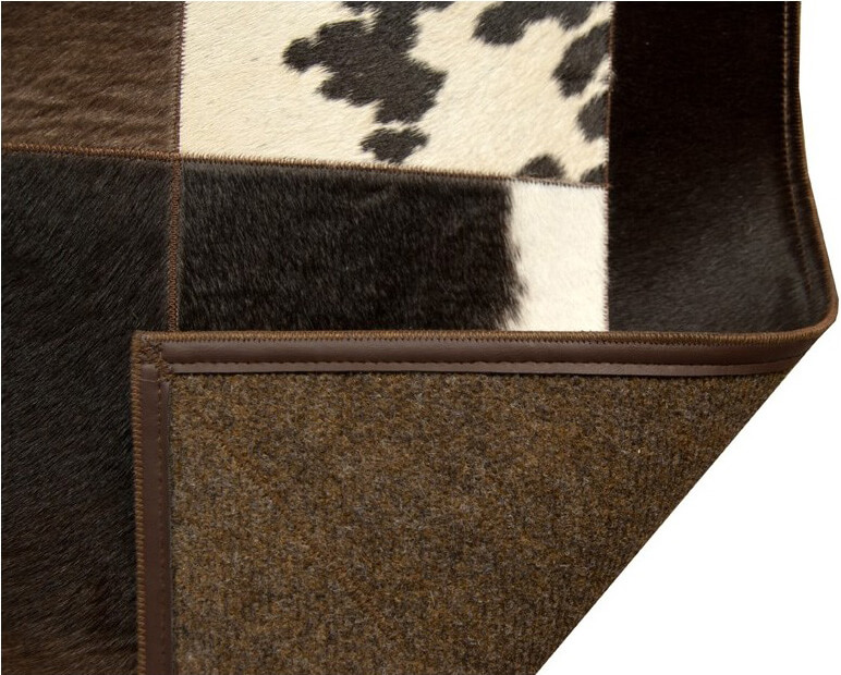 Avelis col.4 Cowhide Rug