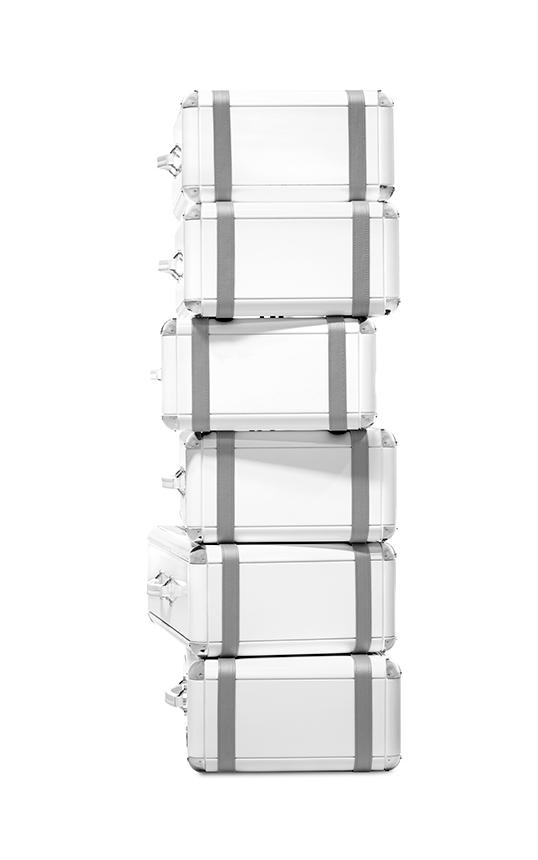 Floating Dream Chest of Drawers