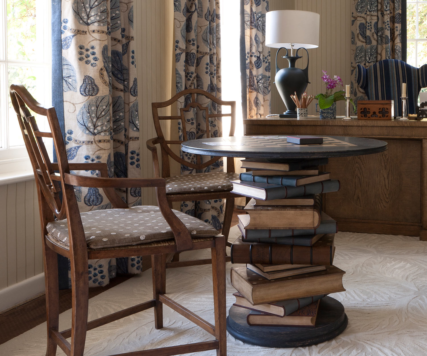 Tenbury Games Table Navy Oak