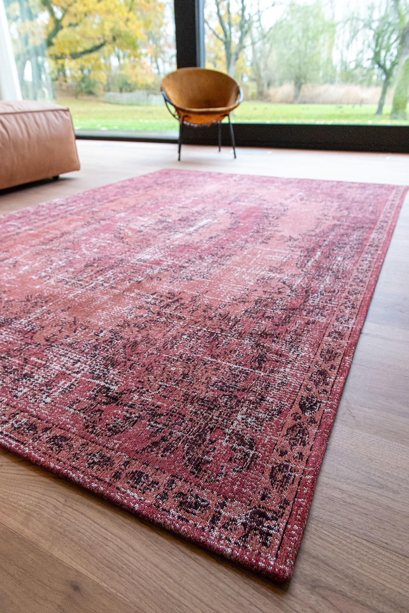 Borgia Red 9141 Rug