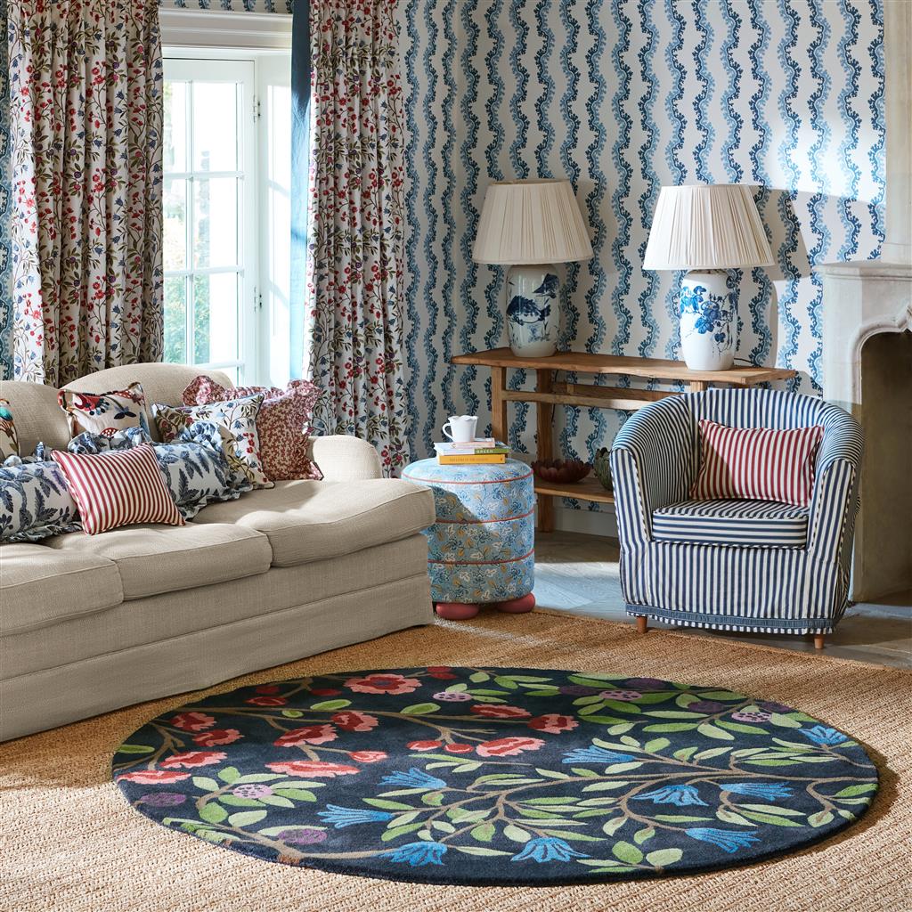 Foraging Indigo 146618 Round Rug