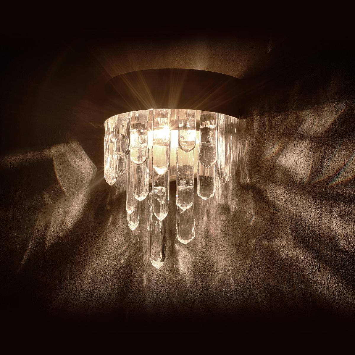 Brass Stream Wall Light