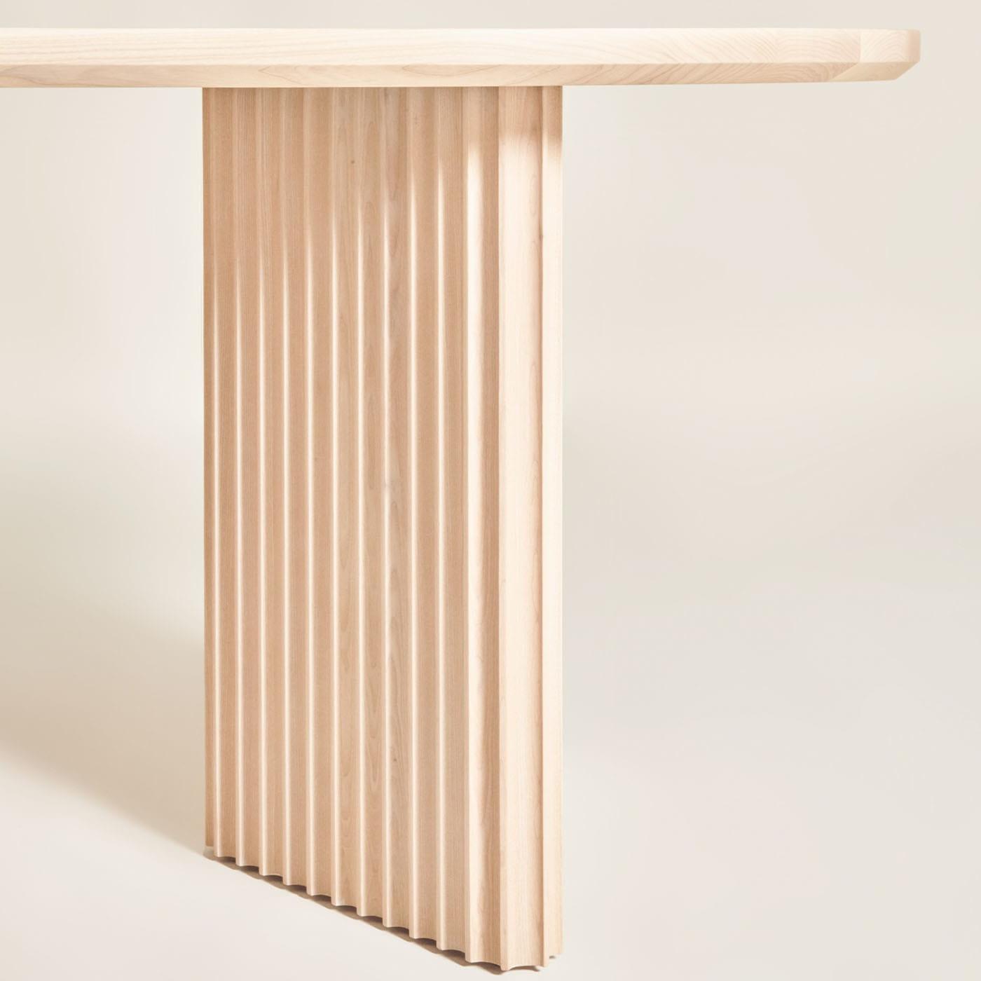Basalto Bespoke Naturale Ash Table Made in Italy