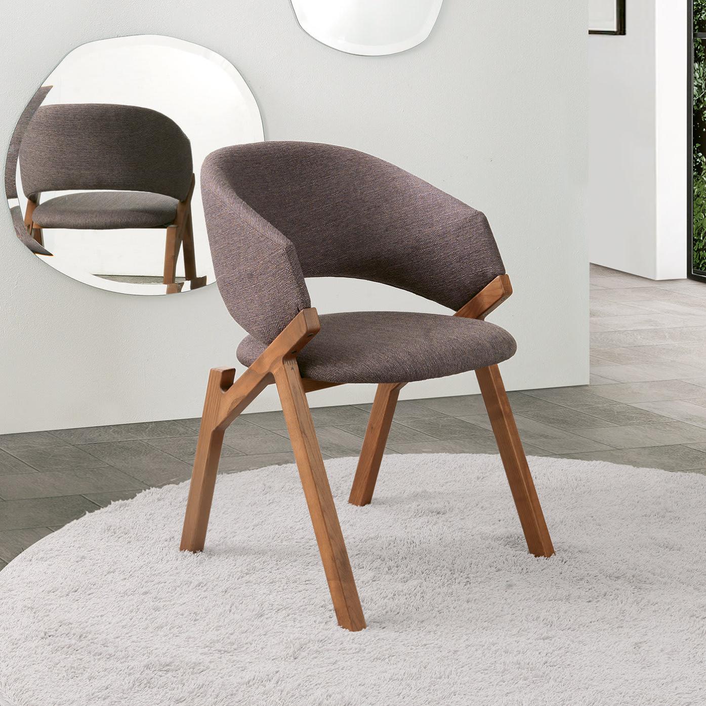 Byron Curved Chair