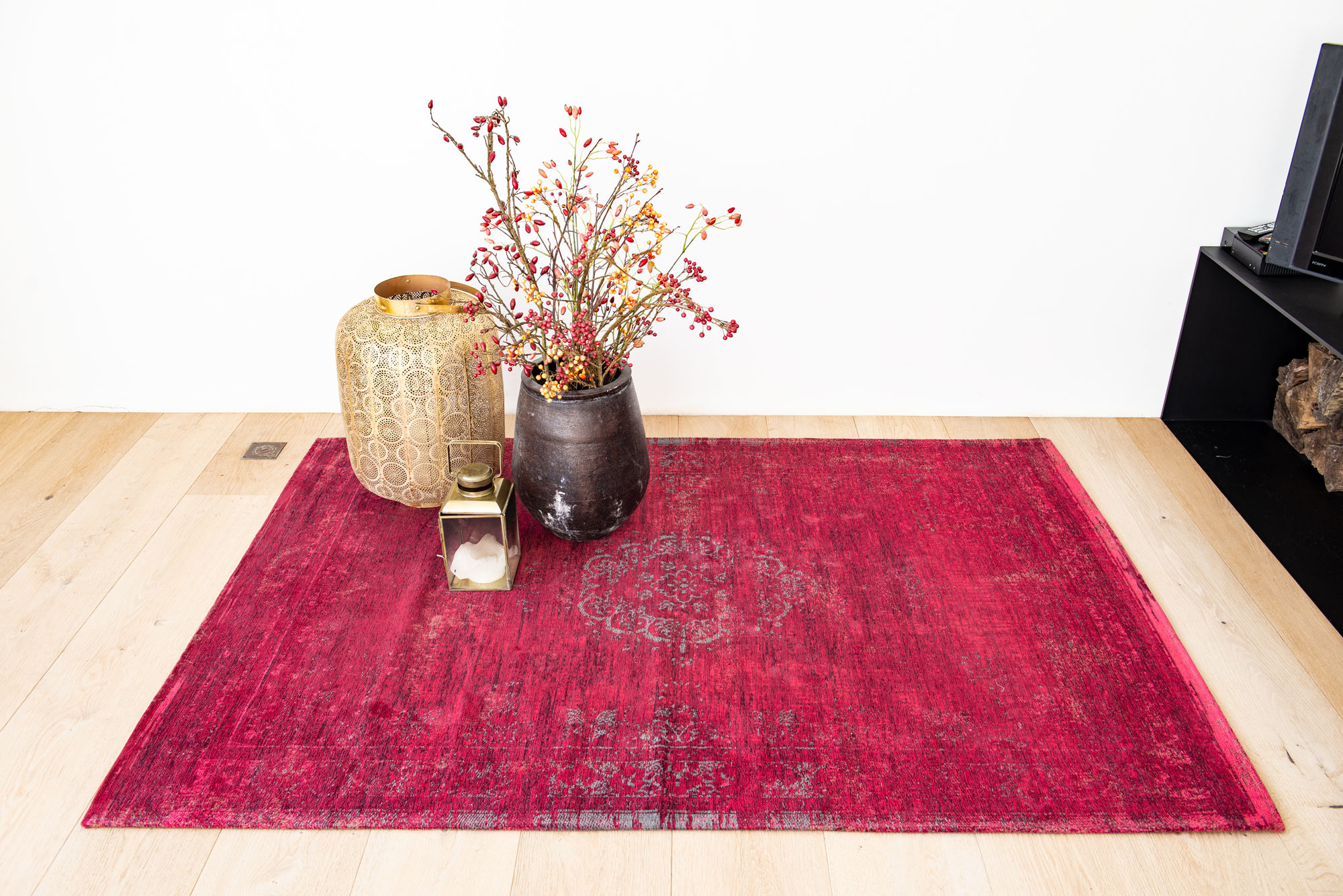 Vintage Style Scarlet 8260 Rug