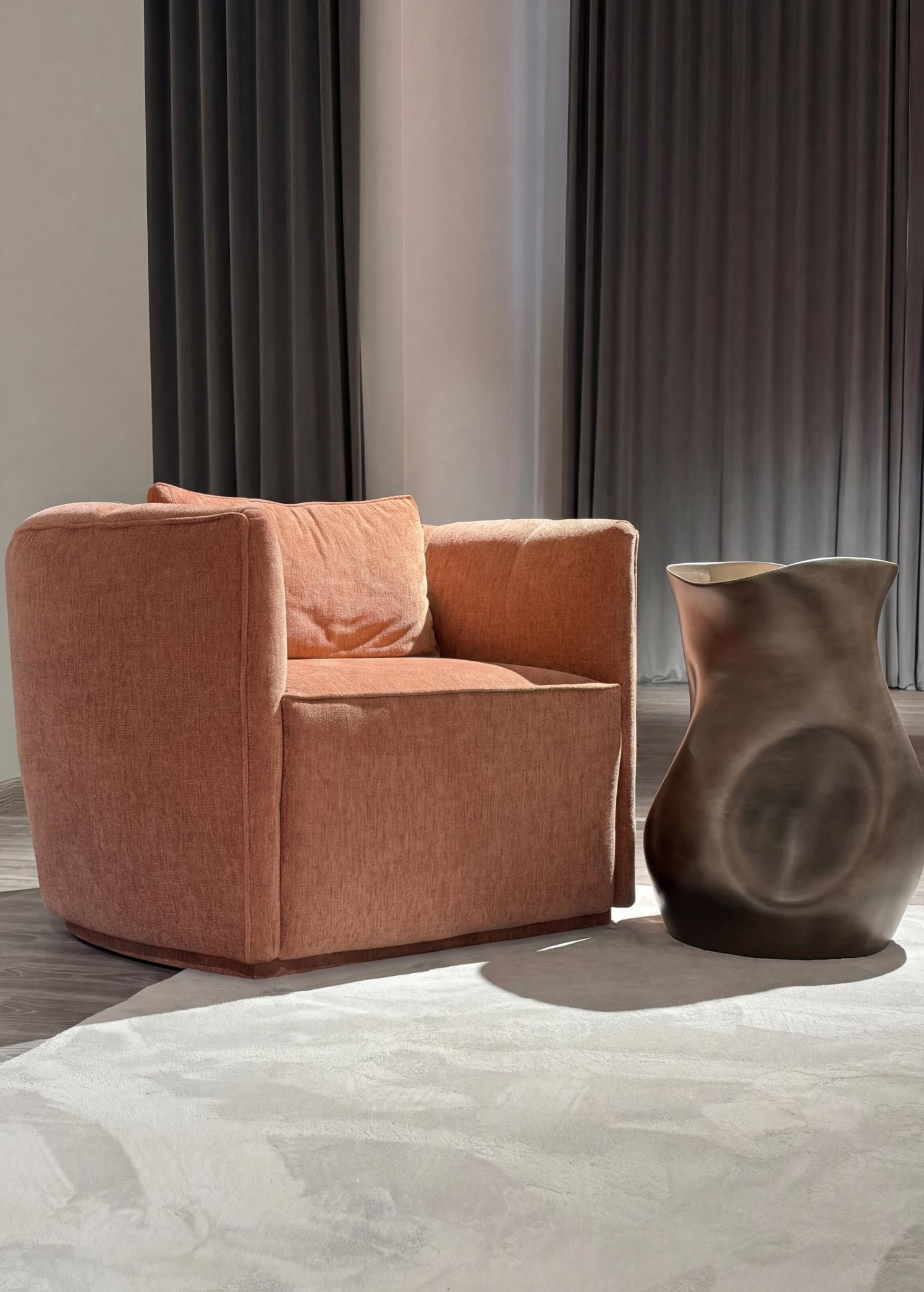 Gaia Compact Armchair in Blush