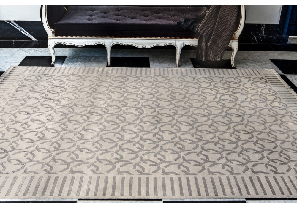 Alienor Rug