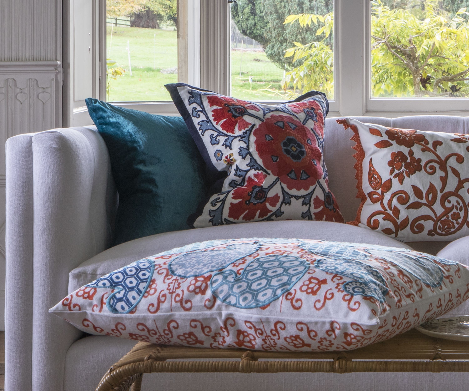 Alexi Rouge 50 × 50 Cushion