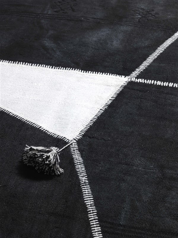 Black Is Black Patchwork Hemp Rug