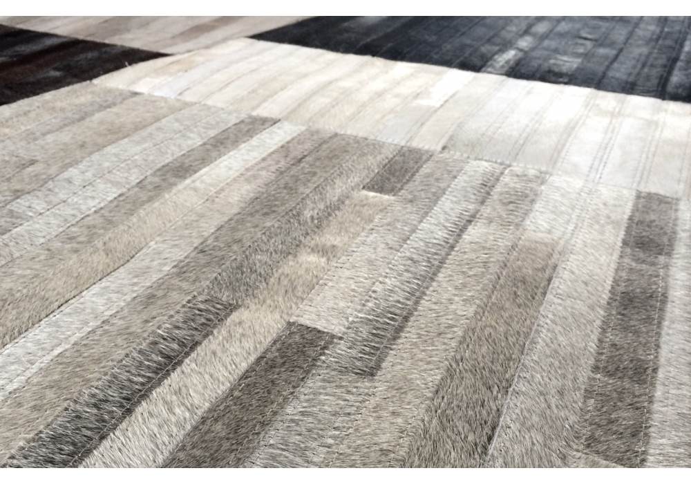 Camp Hill Cowhide Rug | Size: 300 x 400 cm