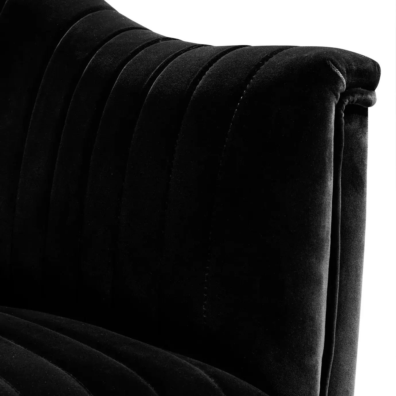 Liora Armchair