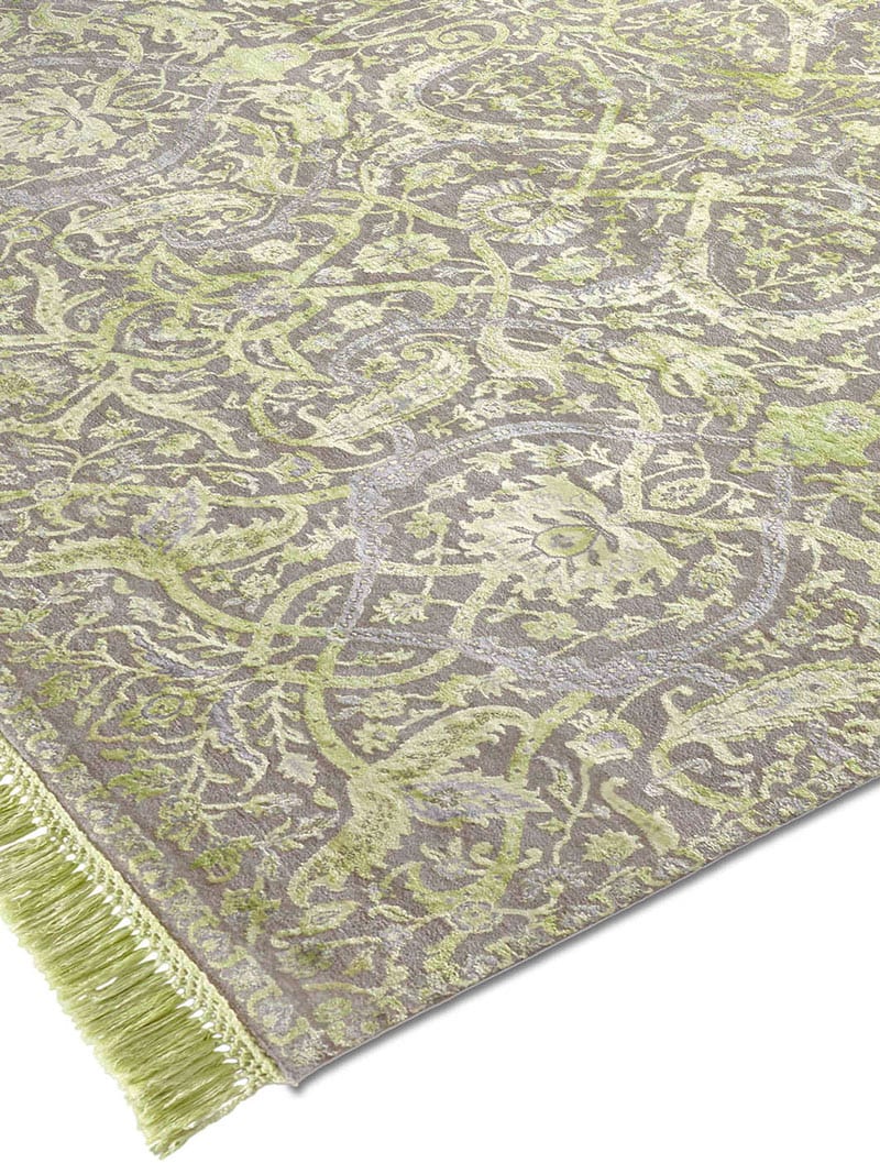 Heriz Apple Green Luxury Hand-Knotted Rug