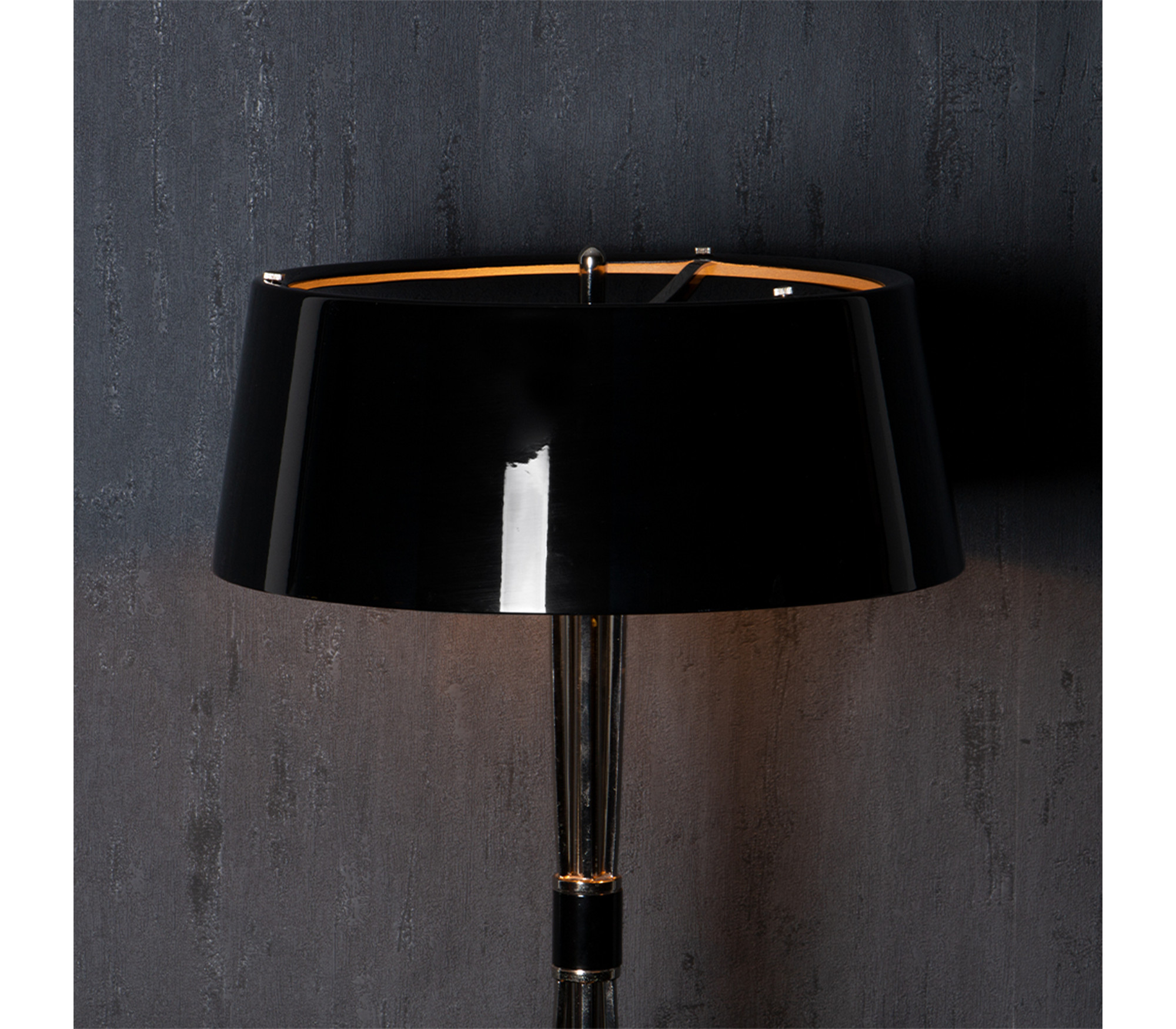 Ezra Table Lamp