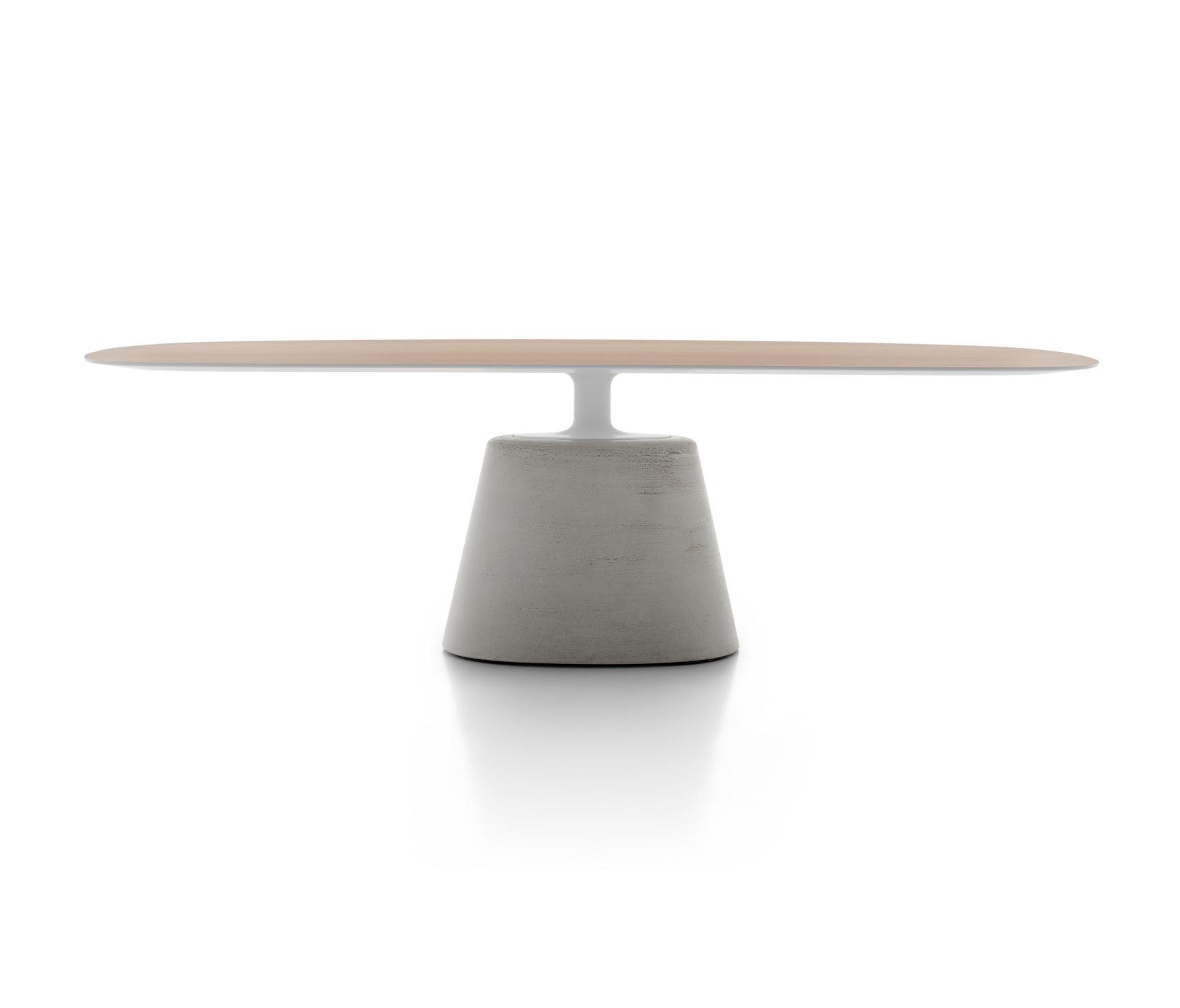 Rock Maxi Indoor / Outdoor Table