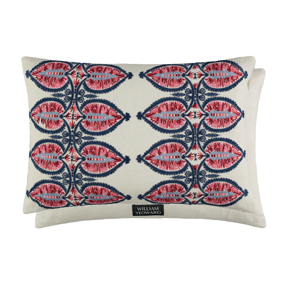 Montacute Rouge 60 × 40 Cushion