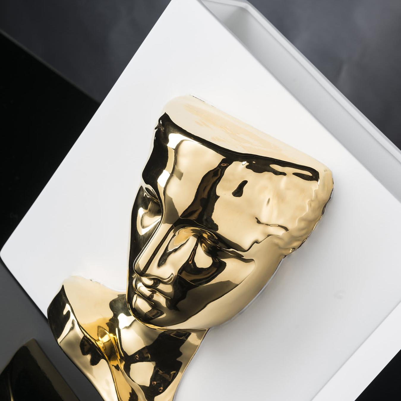 Psyche of Capua Sculpted Vase