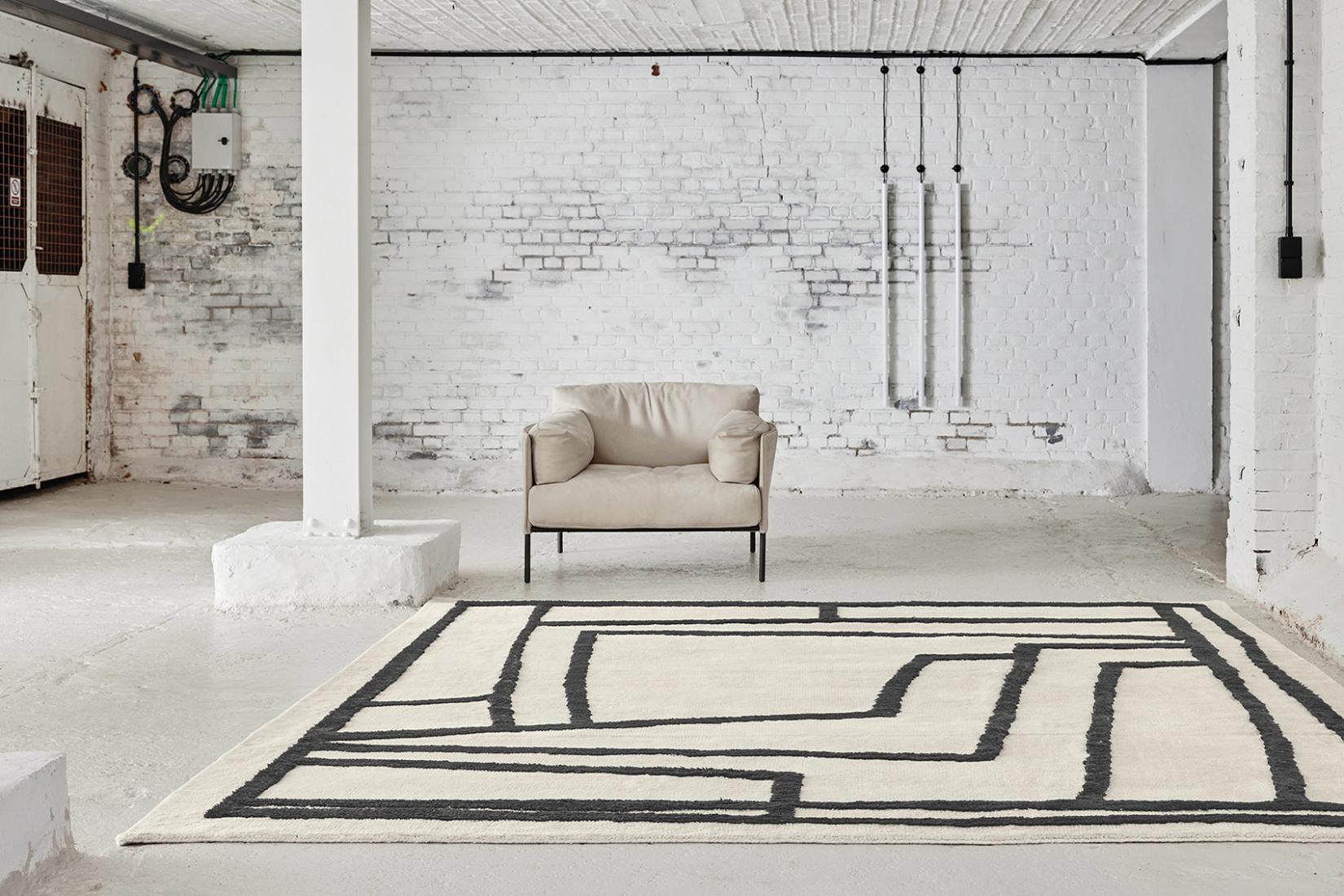 Cocoon 3 Ecru Rug | Size: 200 x 300 cm