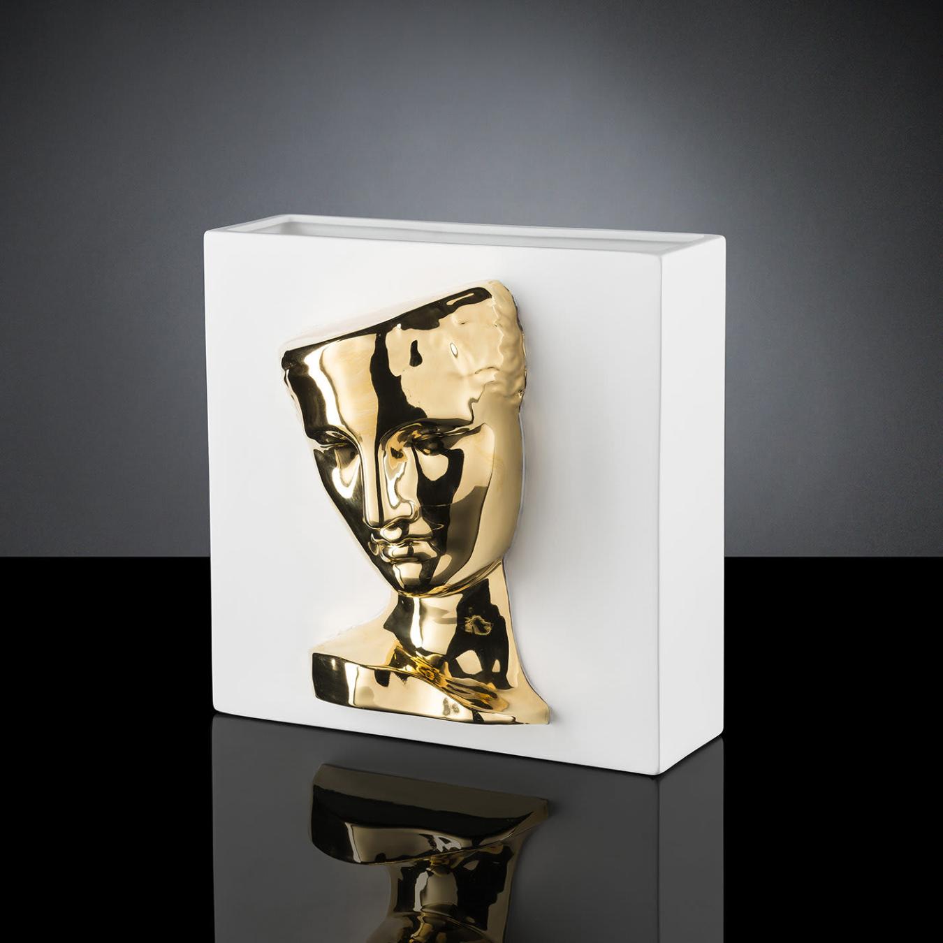 Psyche of Capua Sculpted Vase