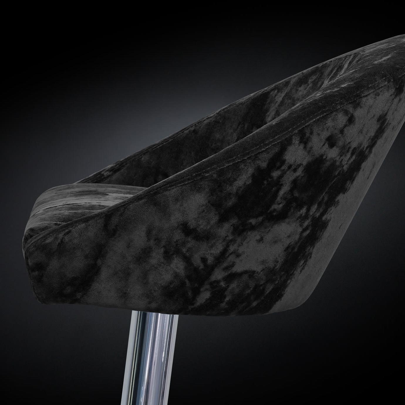 Rusty Finish Bar Stool