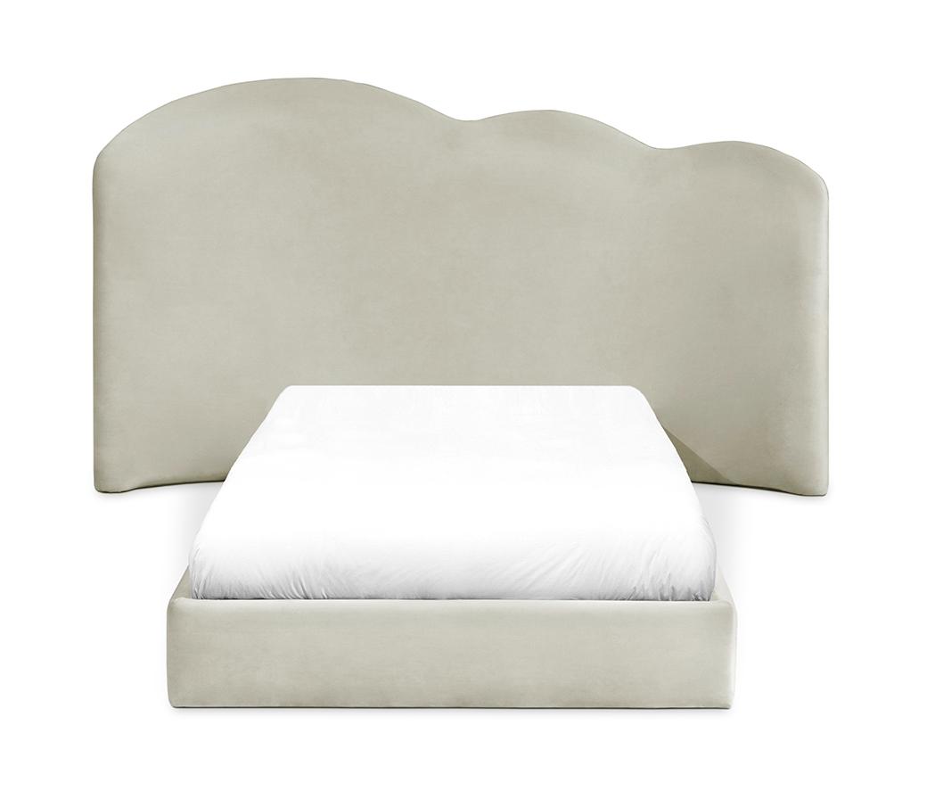Fluffy Sky Bed