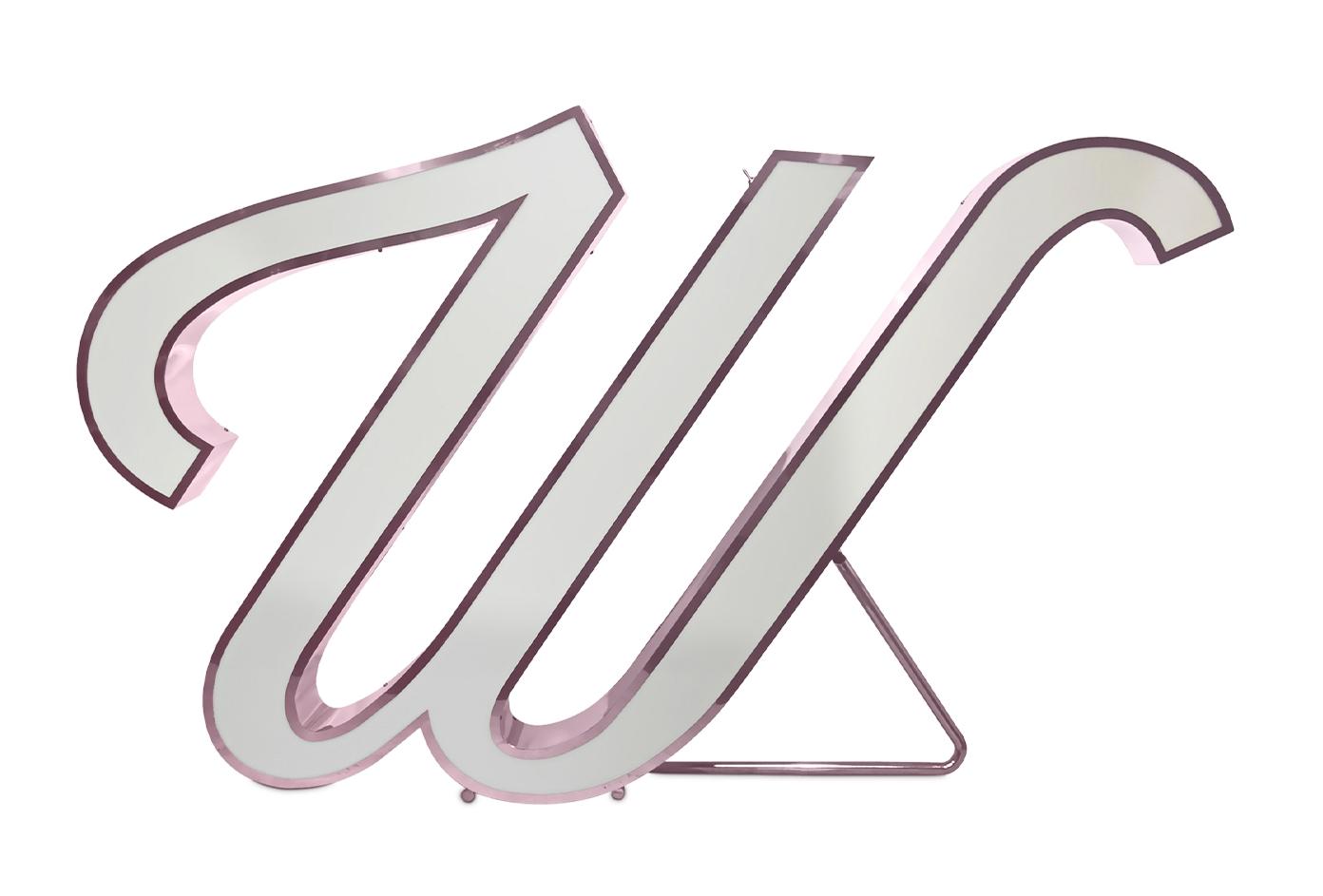 Illuminated Alphabet W