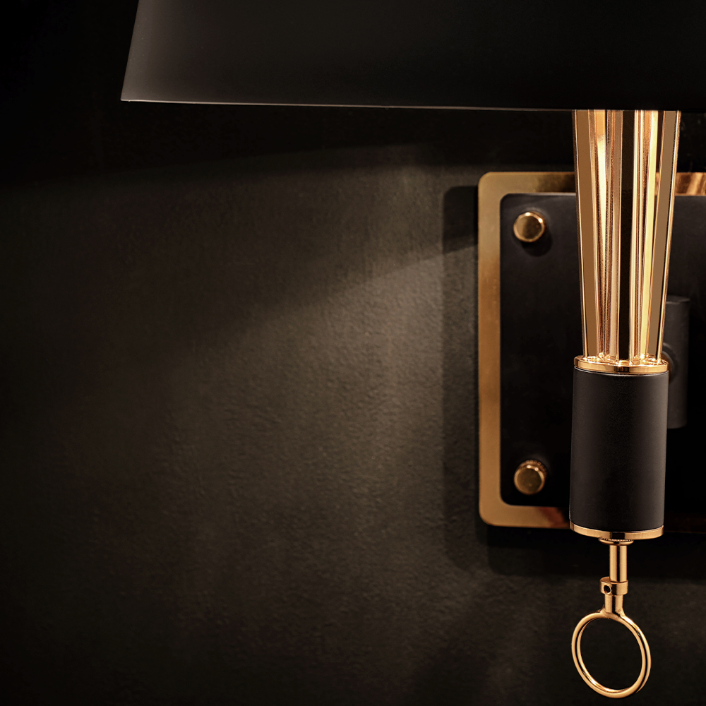 Legend Wall Lamp