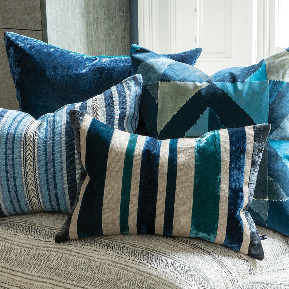 Reilly Midnight 50 × 35 Cushion