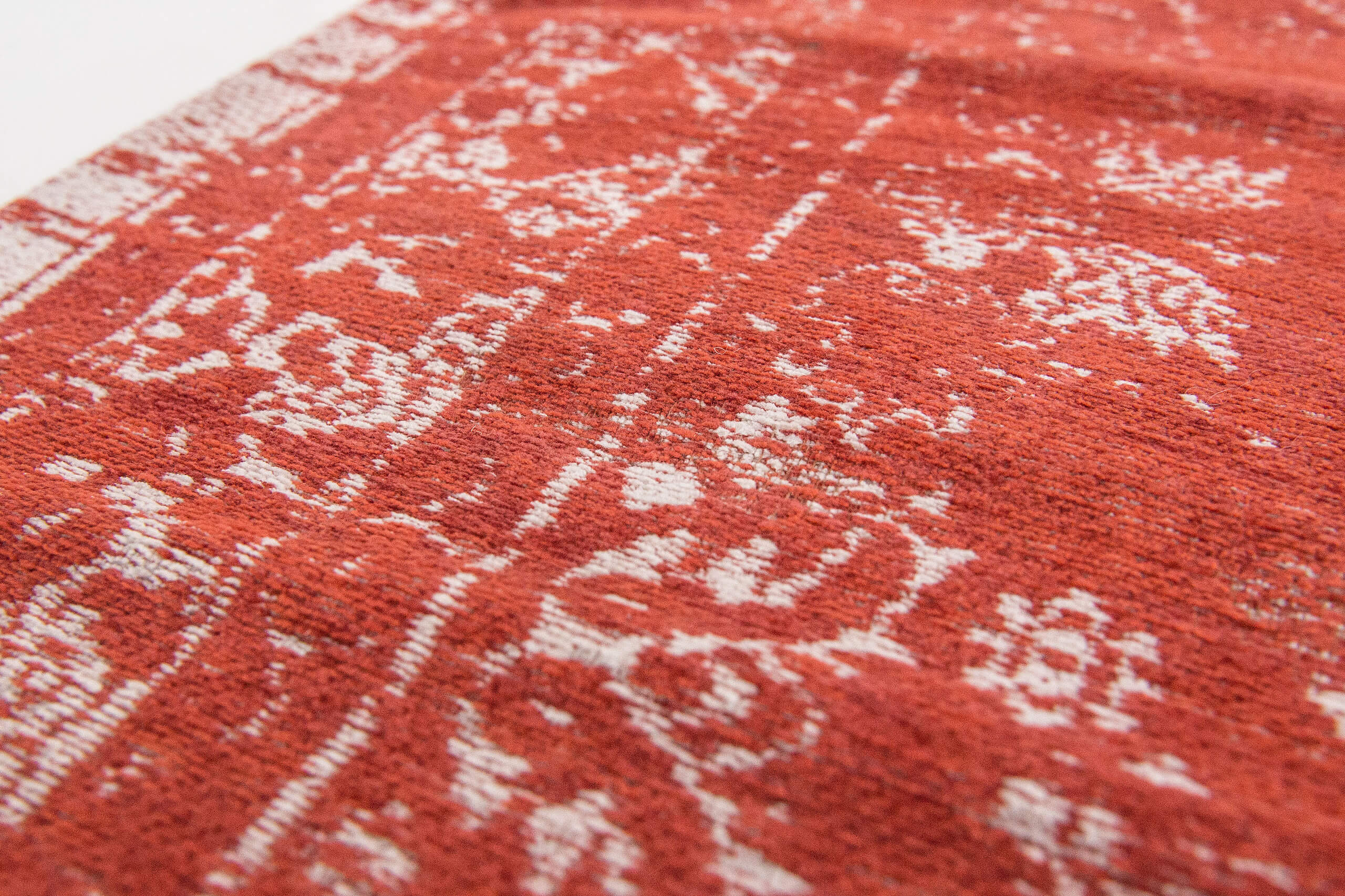 Aleppo Pepper Rug ☞ Size: 230 x 330 cm