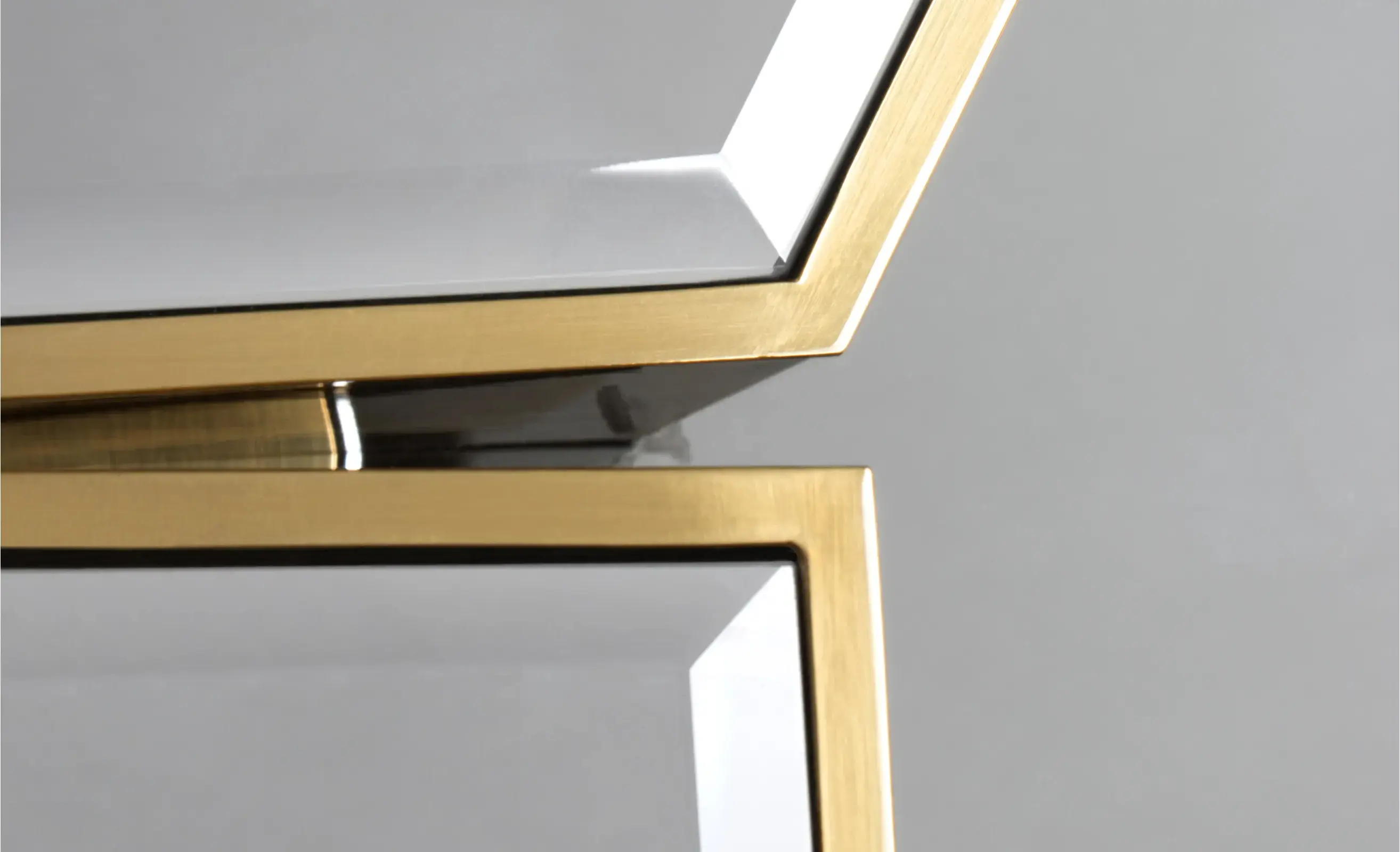Fragment Mirror