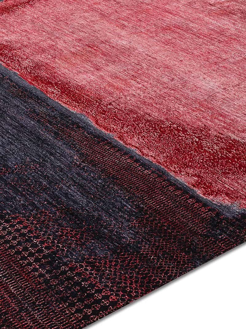 Red Grass Luxury Rug