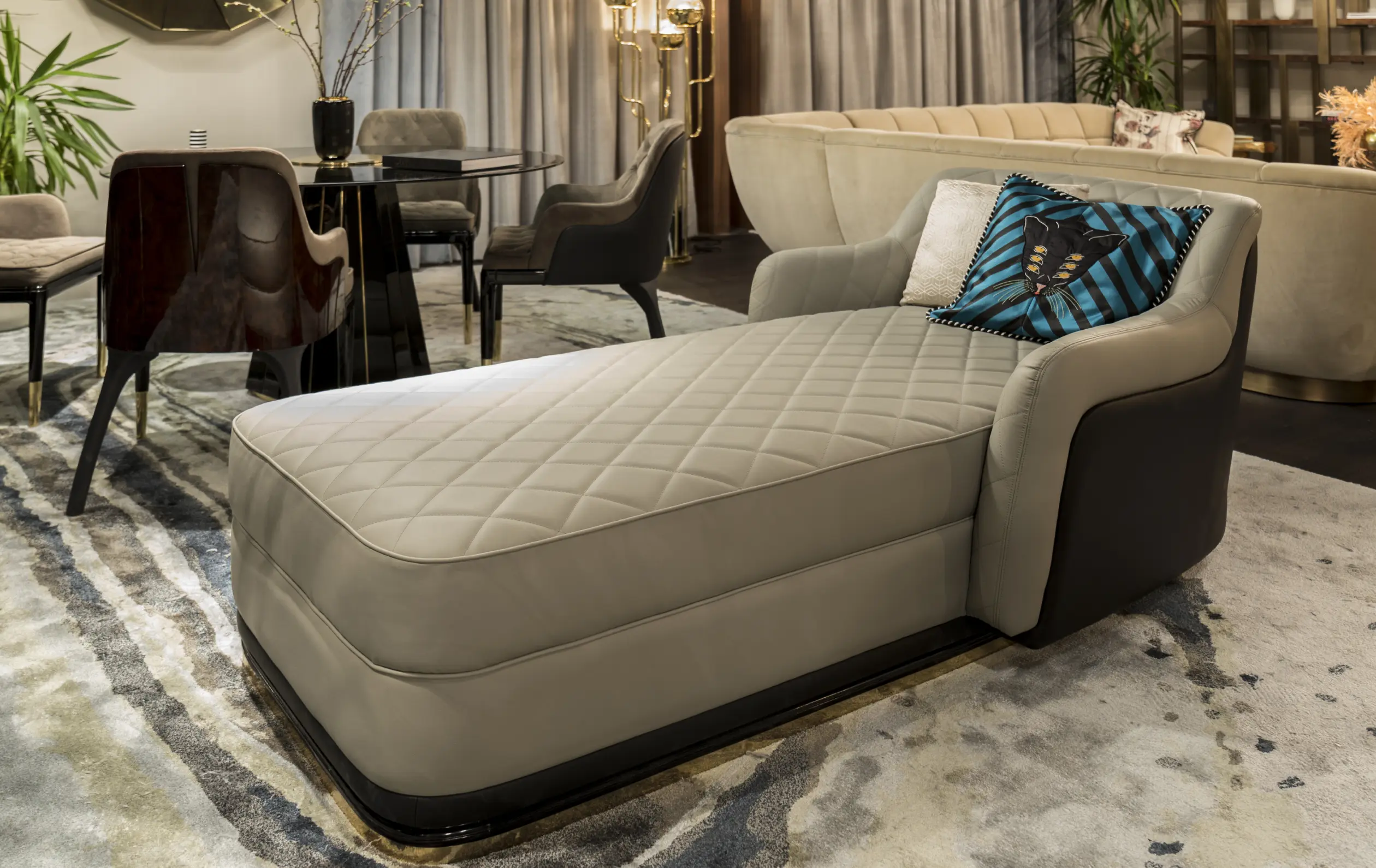 Majestic Chaise Longue - 4