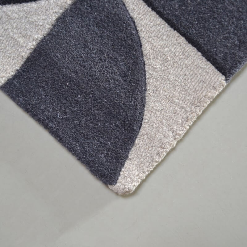 Forma Liquorice 26205 Rug | Size: 120 x 180 cm