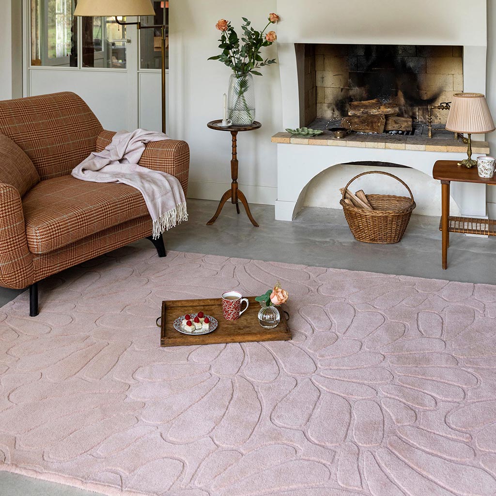 Coleby Petals Chalk Pink Rug