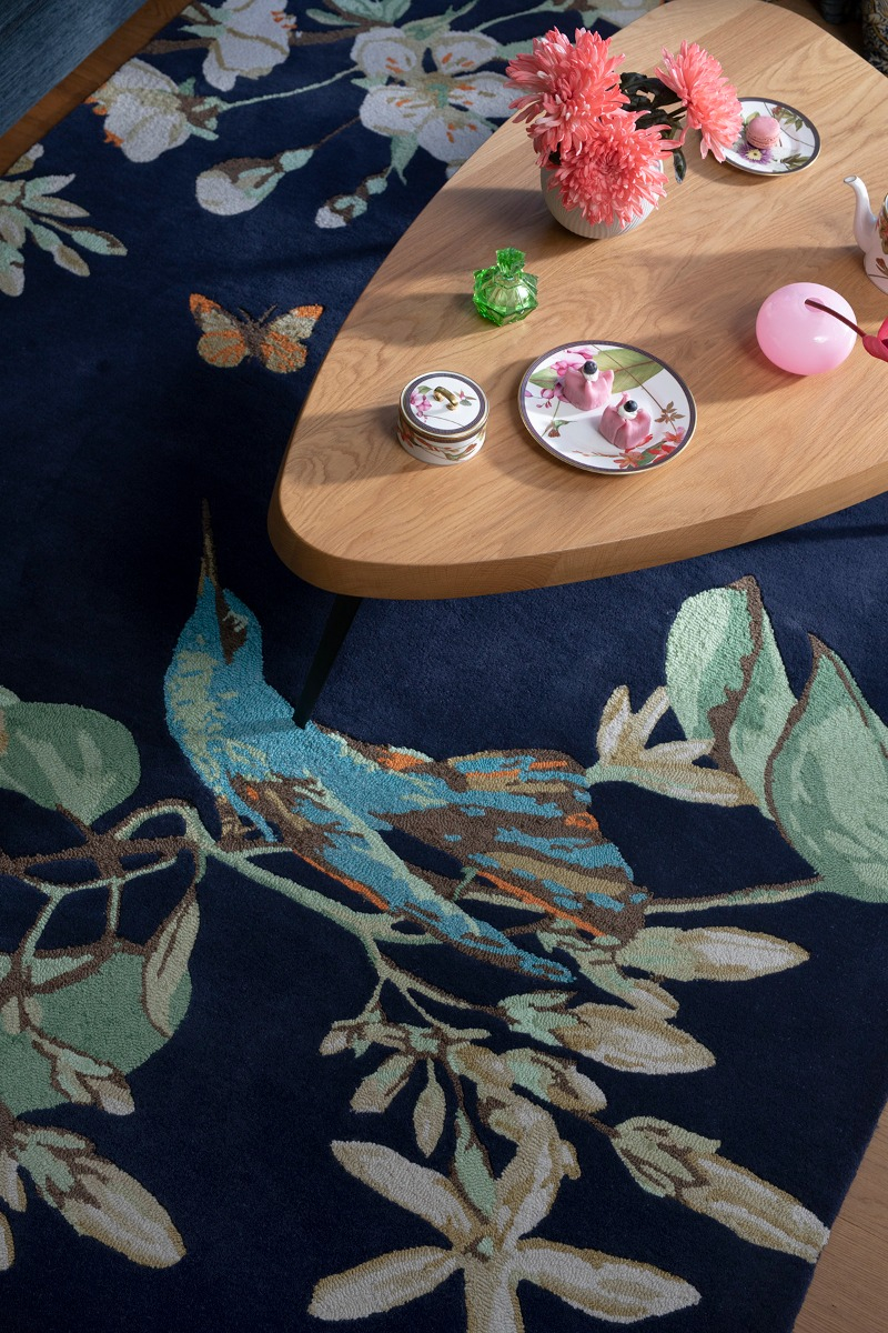 Hummingbird Navy 37818 Rug